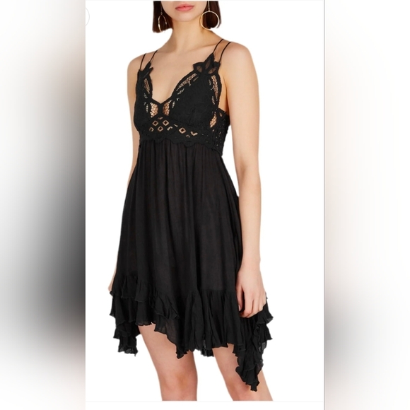 Free People Dresses & Skirts - Free People Adella Lace Mini Dress Black Medium Boho Crochet Crisscross Back